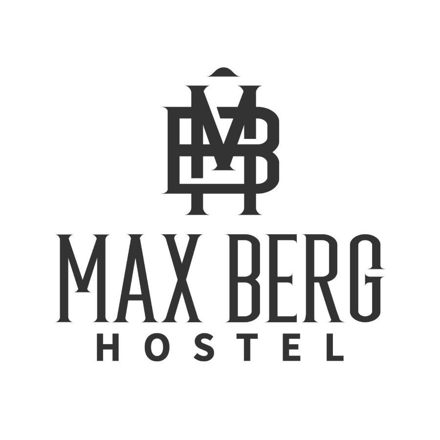 Max Berg Hostel Wrocław Buitenkant foto