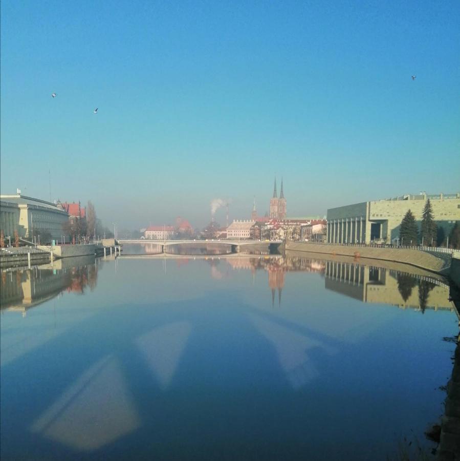 Max Berg Hostel Wrocław Buitenkant foto